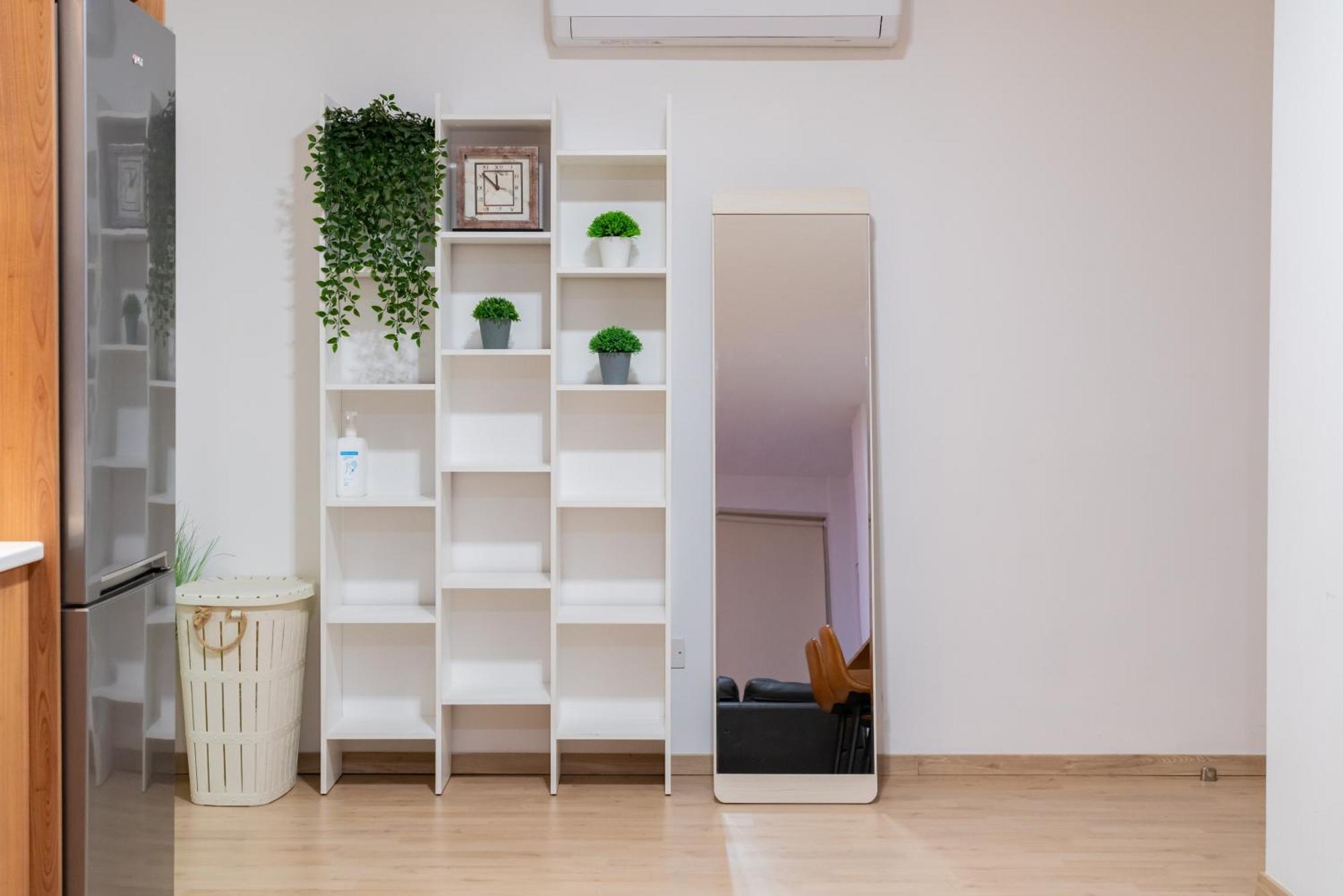 Earth Apartment 拉纳卡 外观 照片